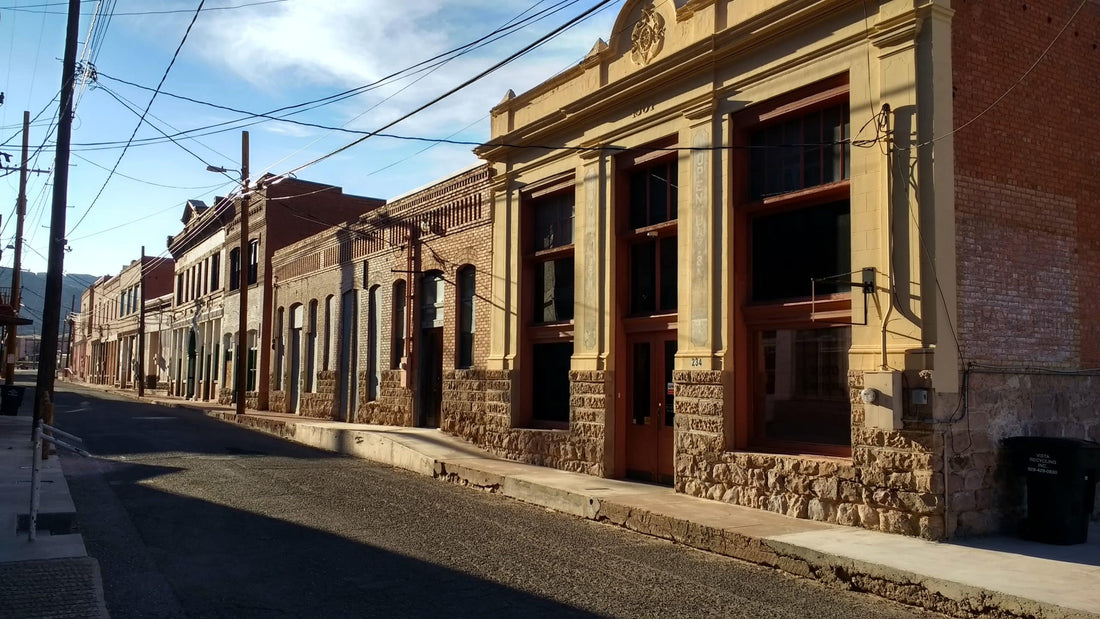 I Was Standing on a Corner in Clifton, Arizona