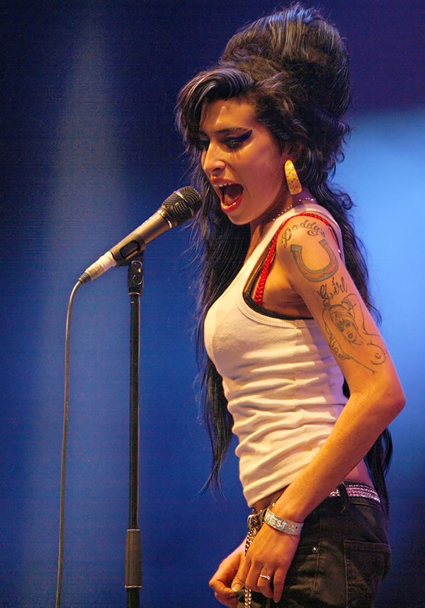 Amy Winehouse: Soulful Supernova