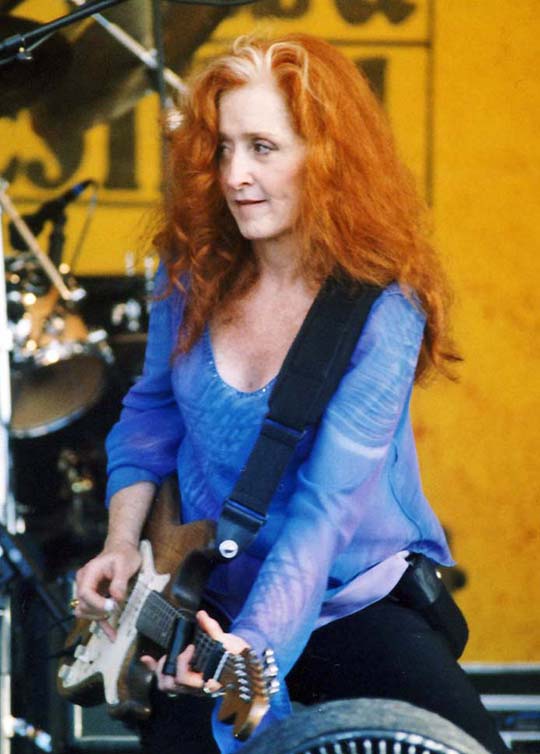 Bonnie Raitt: Someone to Talk About
