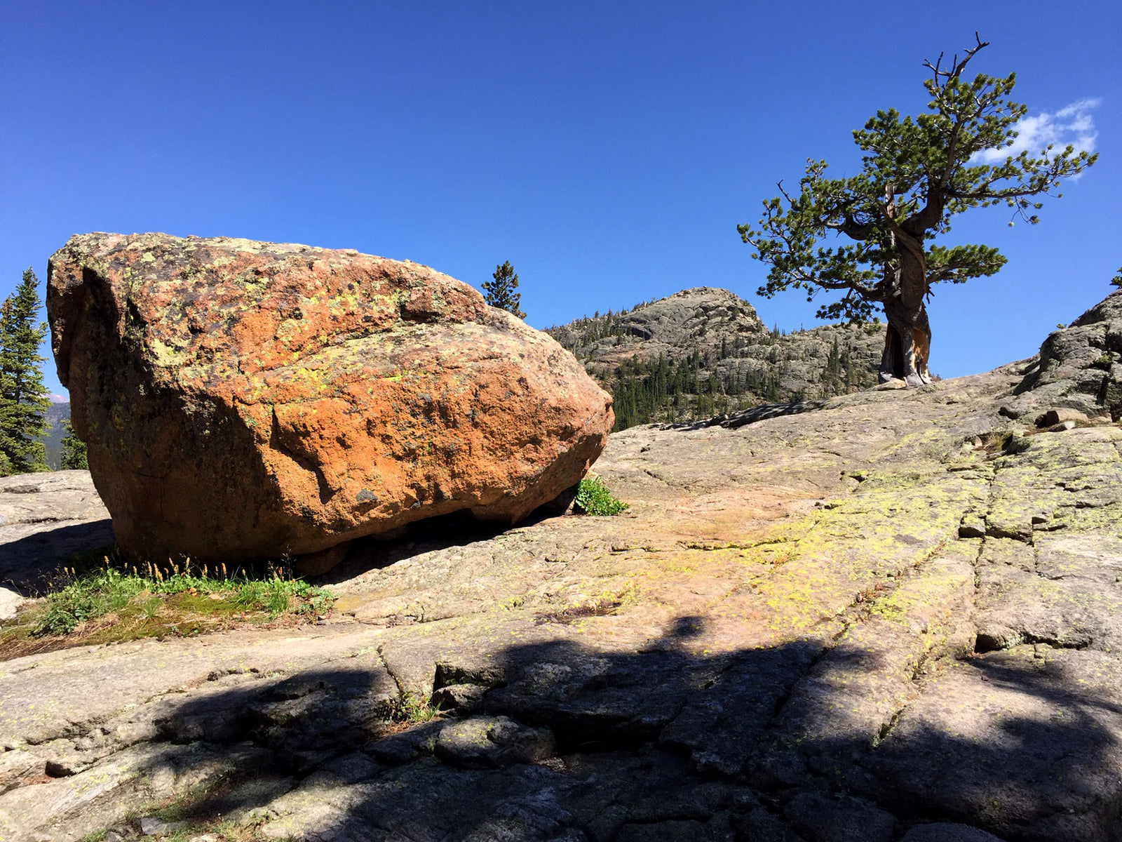 On the way to Mills Lake