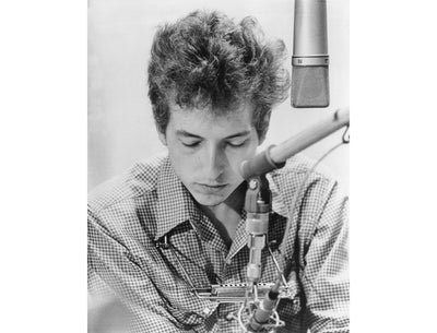 Hibbing Hillbilly Dylan's Acoustic Rock