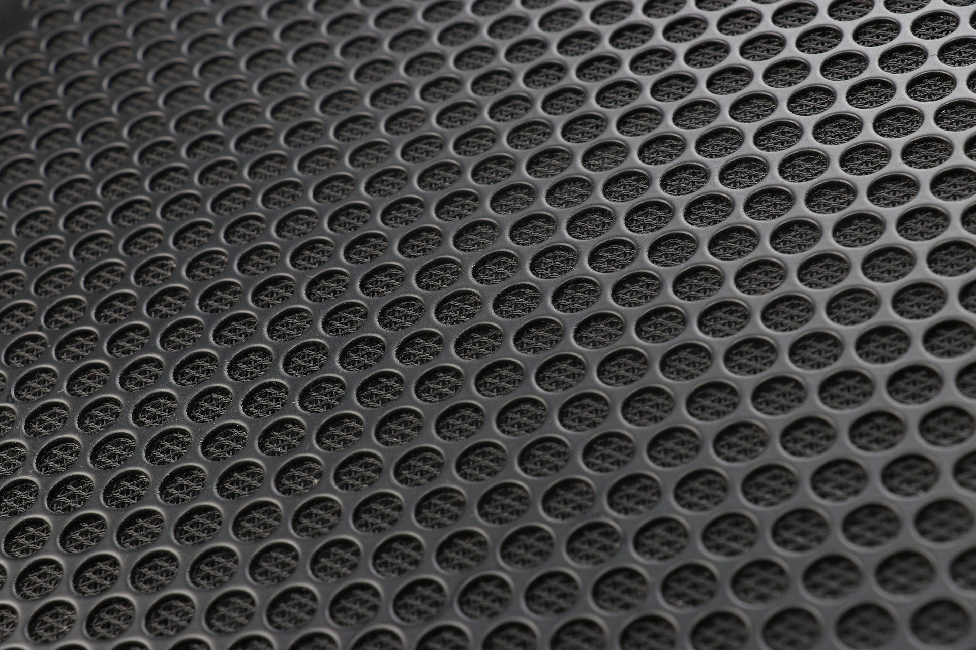 Klipsch corner horn placement