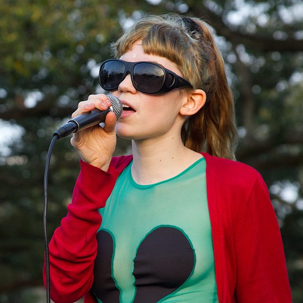Operating Manual for Reviewing Miss Anthropocene by Grimes