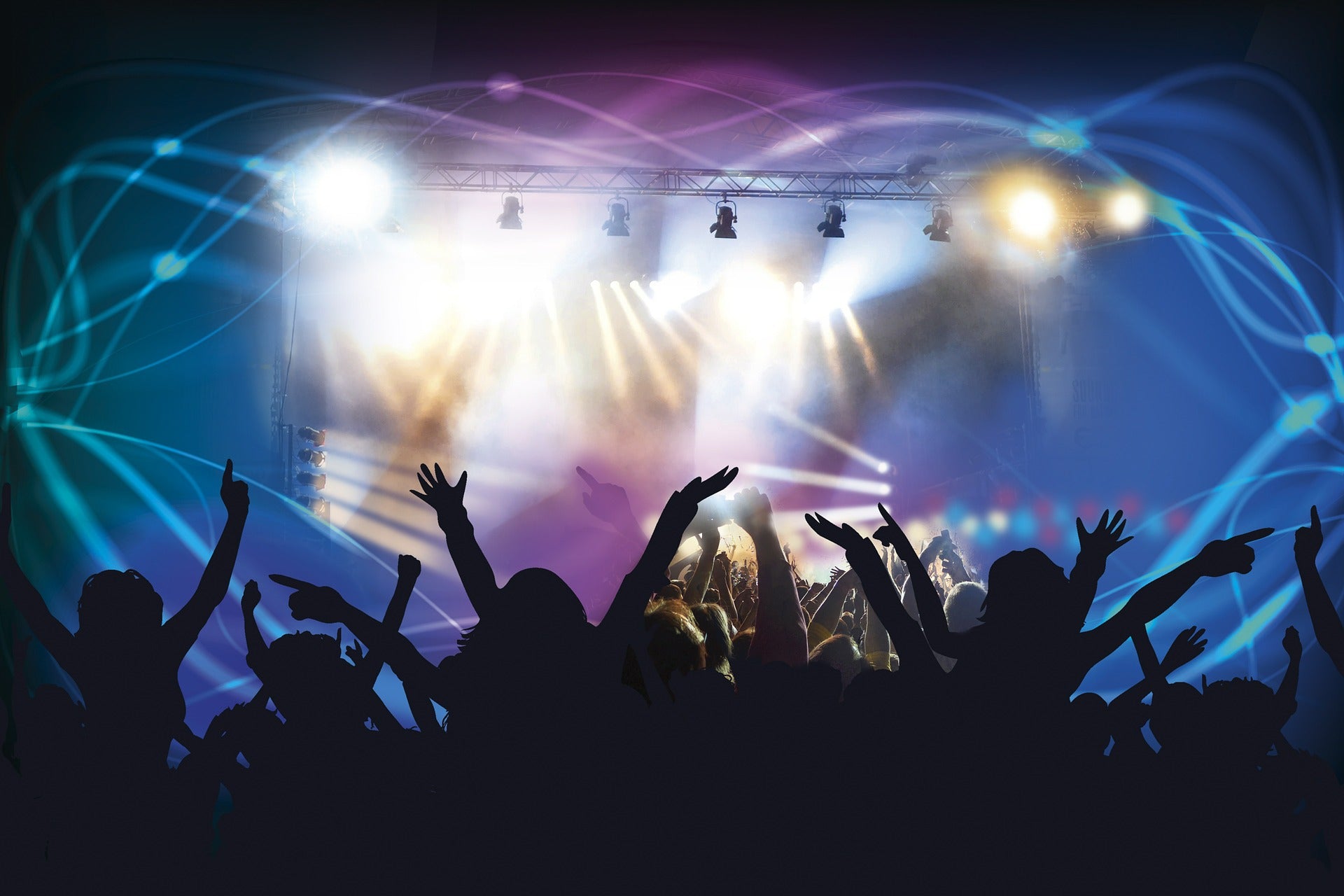 Why don't hifi systems sound live?