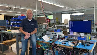 How a single vinyl needle makes stereo