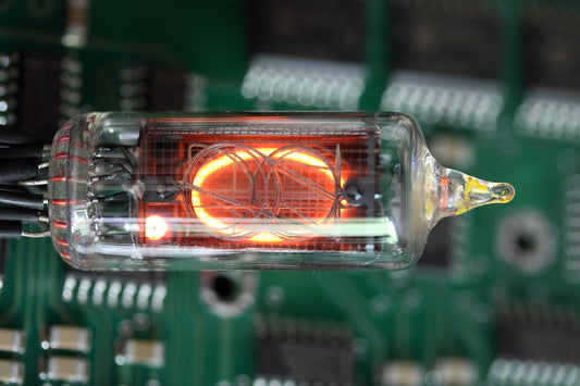 Do vacuum tubes reduce resolution?