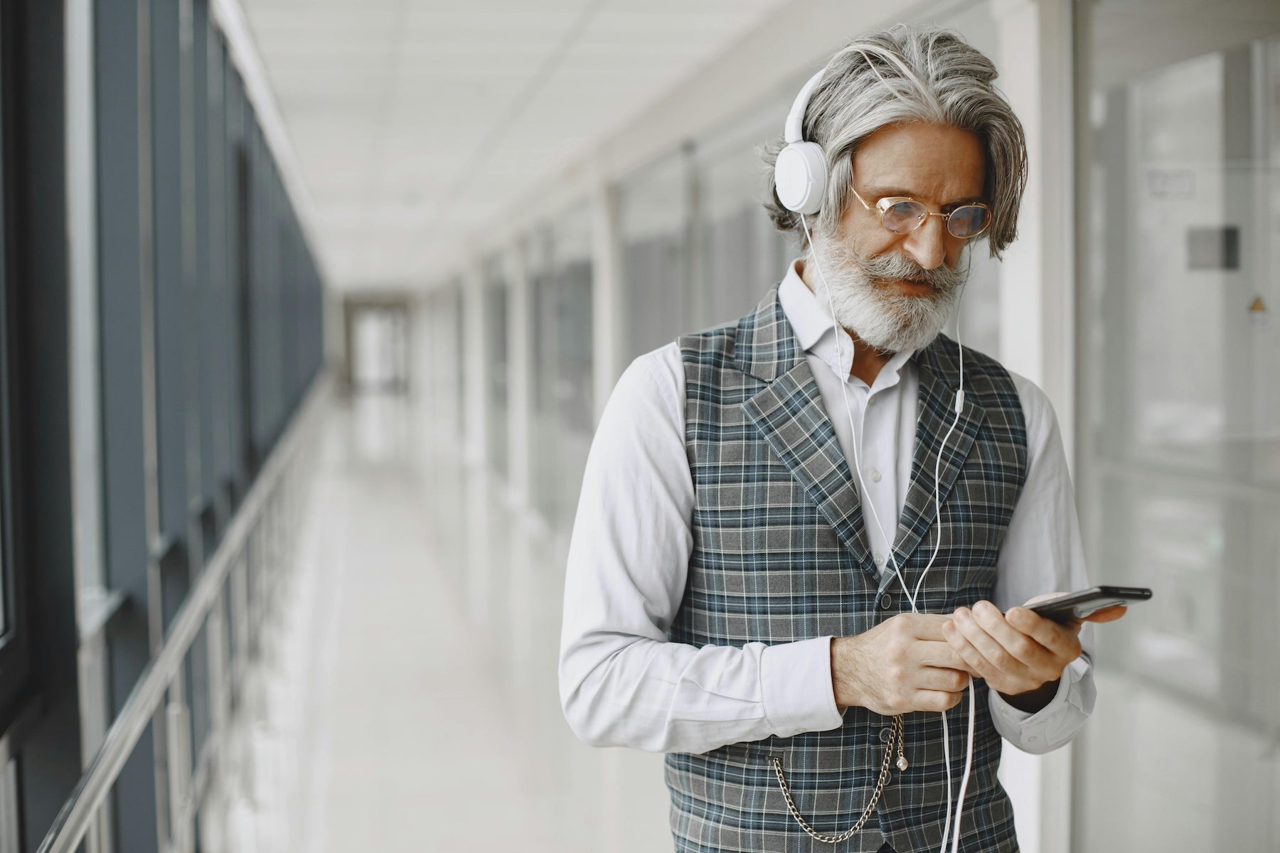 A Bone to Pick With Streaming Audio – PS Audio