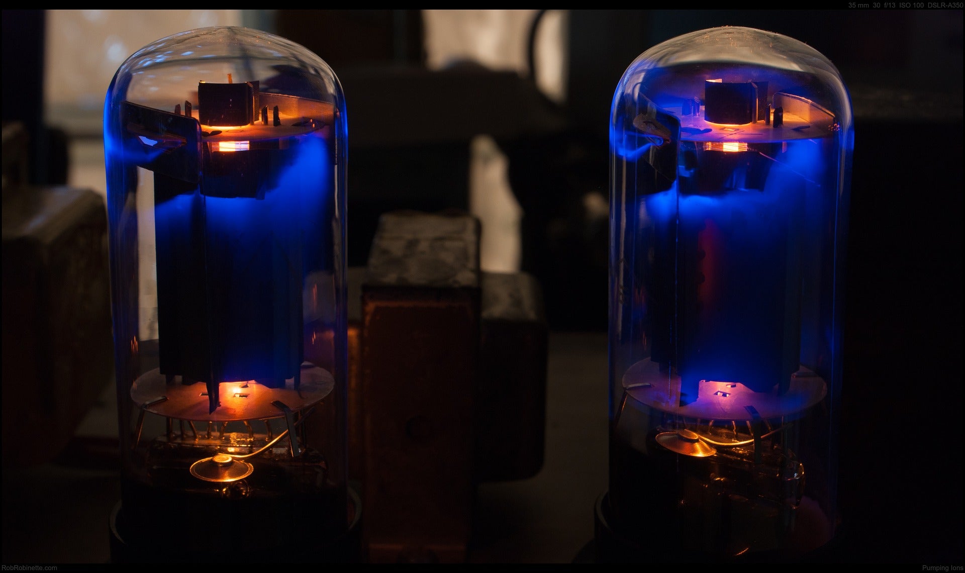 Are MOSFET amps as good as tubed amps?