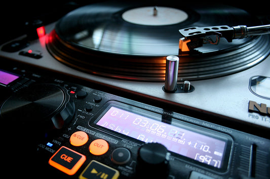 Why does new vinyl sound digital?