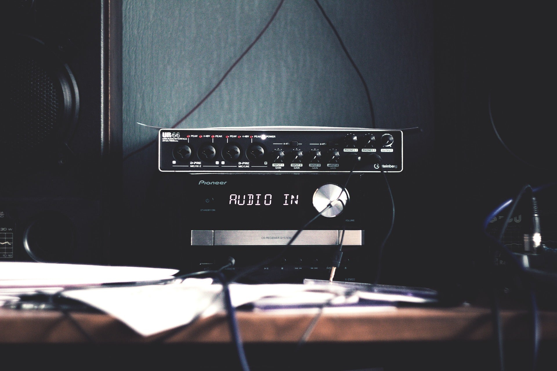Why do reviewers prefer high powered amplifiers? | PS Audio