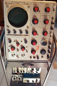 The full Tektronix setup on the original trolley, with various modules.
