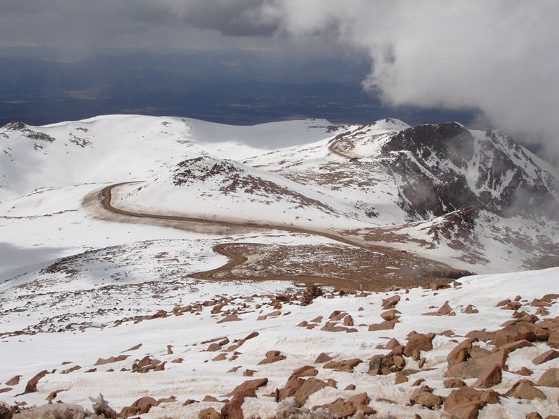 Pikes Peak Highway near the summit. Courtesy of Wikimedia Commons/Glenn Harper.