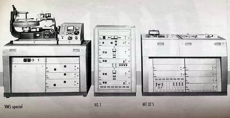The Neumann VG1 vacuum tube cutting amplifier rack is in the middle of this brochure, with a Neumann disk mastering lathe on the left. 