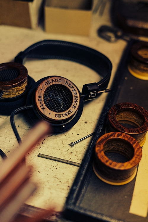 Grado Rs1x headphones.