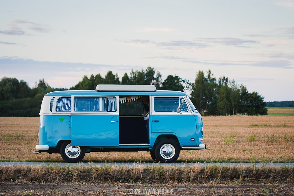 Jędrzej's Volkswagen Deluxe Bus, built in March 1971, powered by a 97.6 cubic inch (1.6-liter) air-cooled VW boxer gasoline engine.