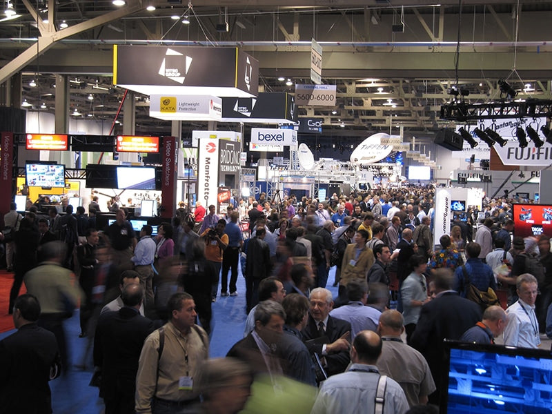 Things can get crowded at trade shows at the Las Vegas Convention Center. Courtesy of Wikimedia Commons/Pattymooney.