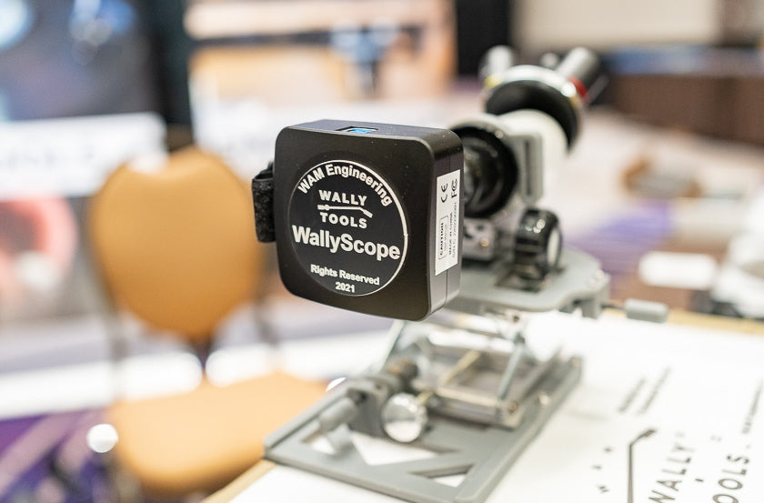 The WallyTools WallyScope from WAM Engineering, used to analyze phono cartridges.