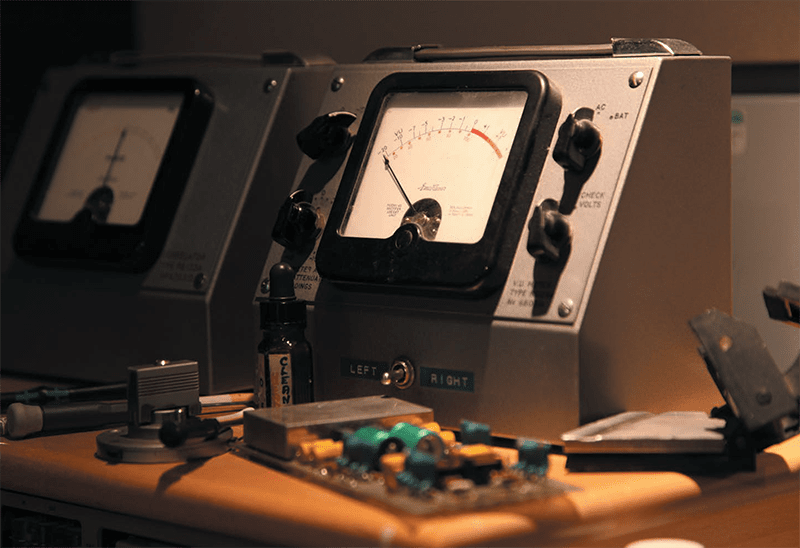 Custom EQ50 tube equalizers at Abbey Road Studios, used in the production of the Audiophile Sound reissues. Courtesy of International Audiophile Recording Ltd, UK.