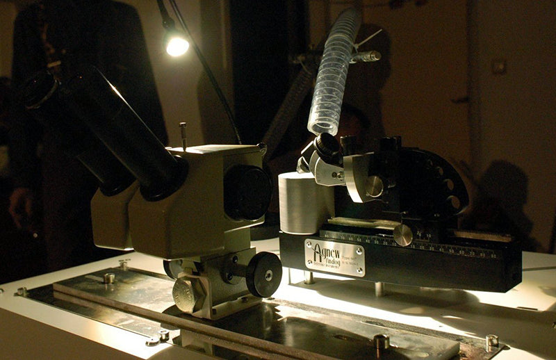 Agnew Analog stylus manufacturing machine. A microscope allows the operator to inspect the facets as they are being formed and an indexing head offers rapid, repeatable and accurate setting of the angles for the different facets.