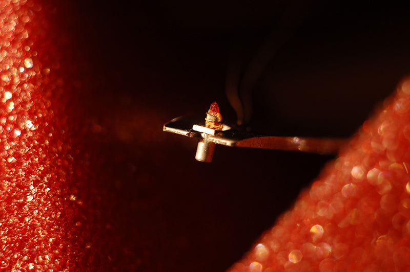 A disk recording stylus held on an Agnew Analog Type 6019 stylus tool.